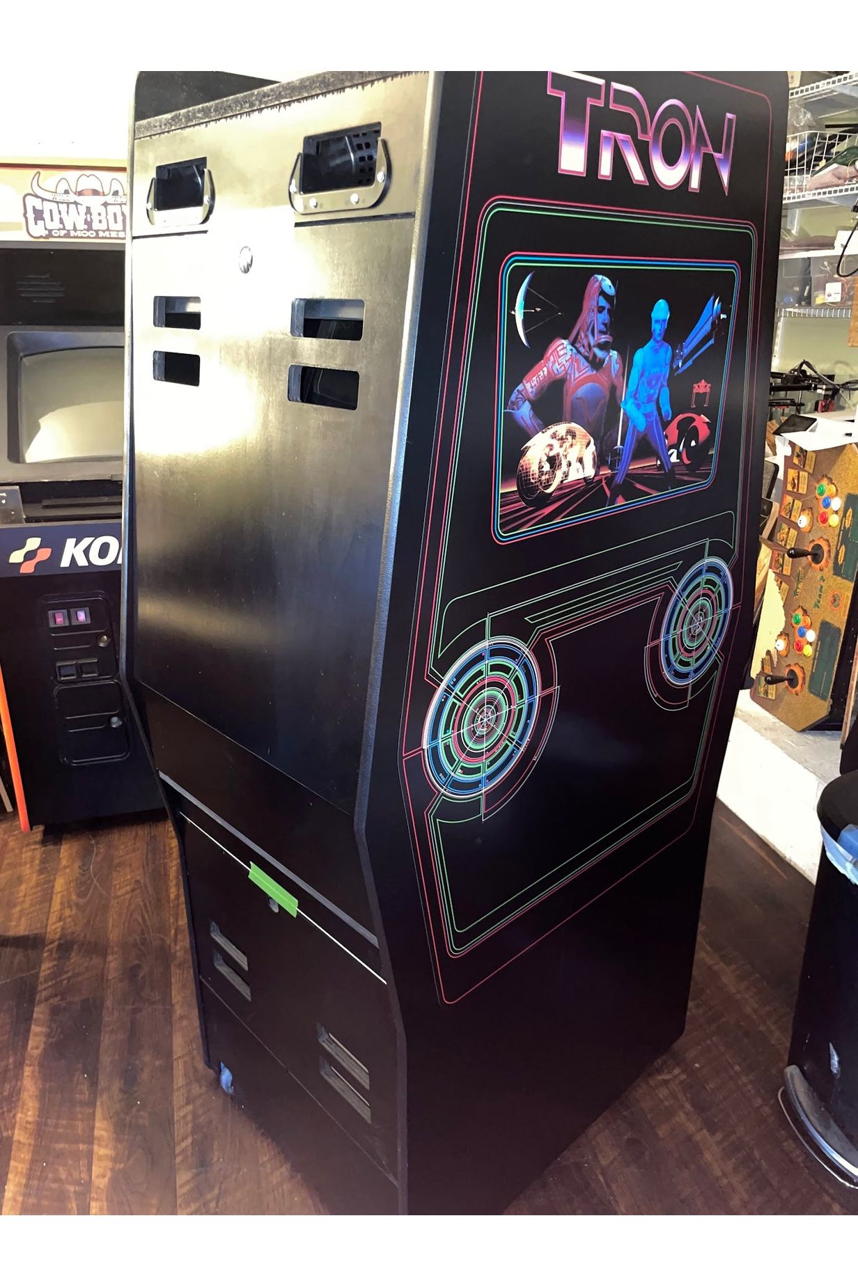 Tron Reproduction Cabinet
