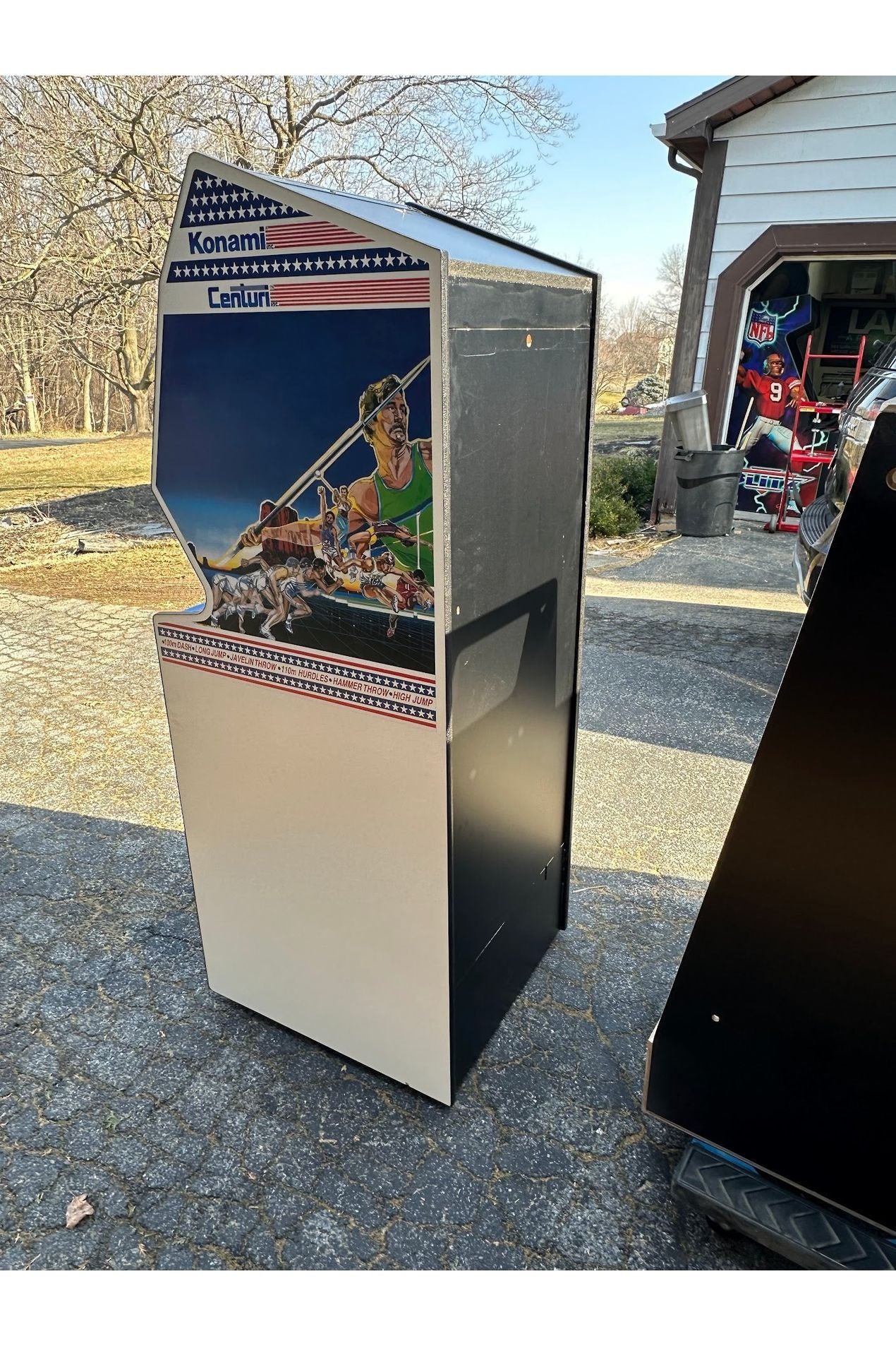 Track&Field Reproduction Cabinet