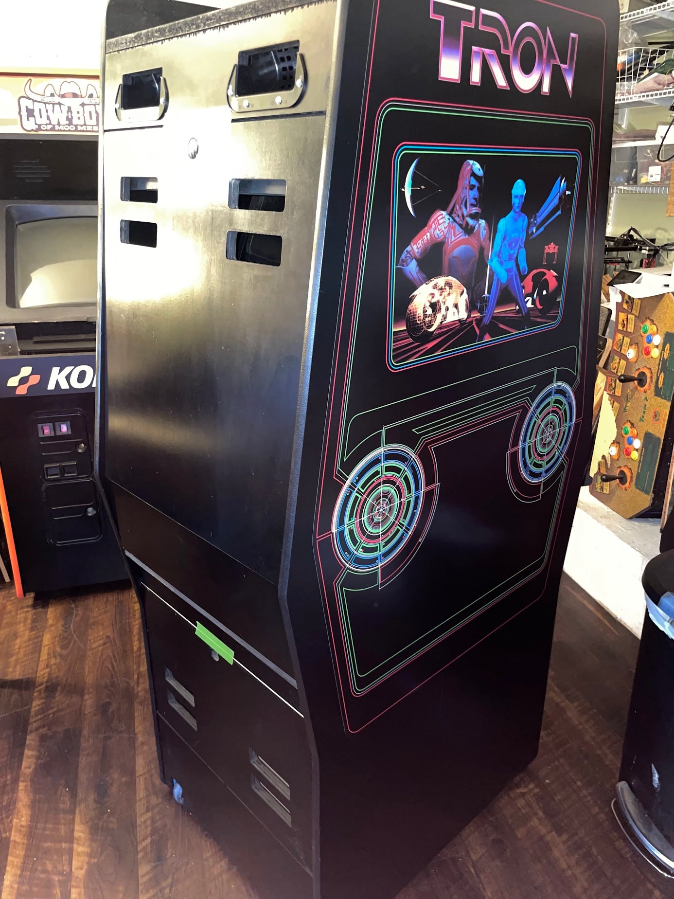 Tron Reproduction Cabinet