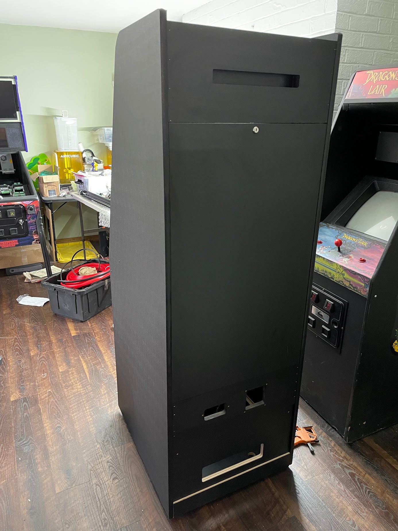 Dragons Lair Reproduction Cabinet