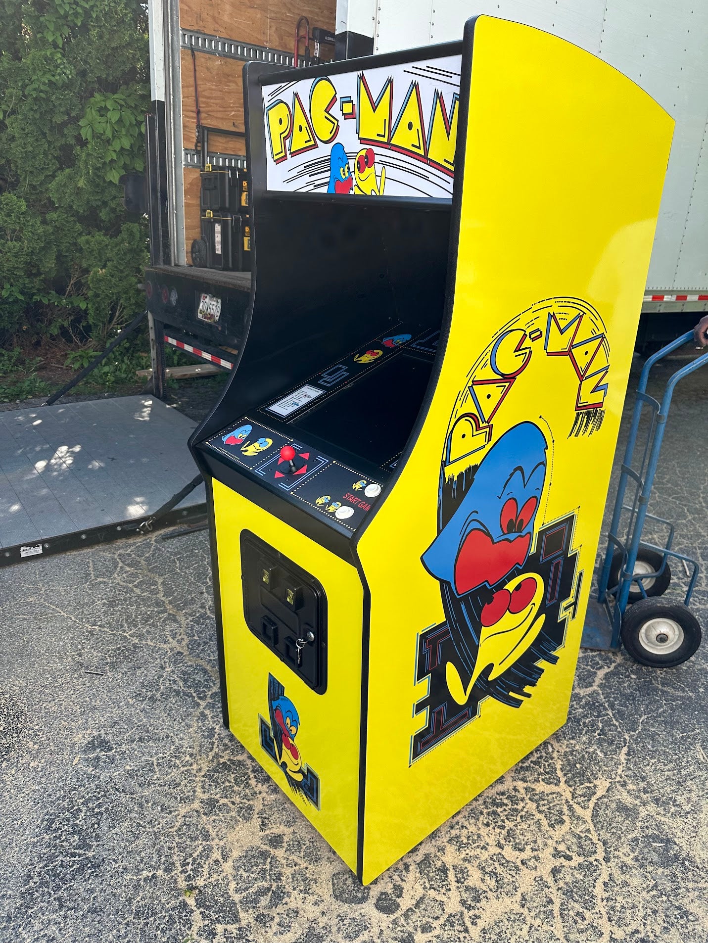 Ms. Pacman Reproduction Cabinet